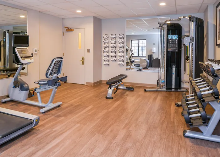 Pet Friendly hotel: Staybridge Suites Indianapolis-Fishers By Ihg