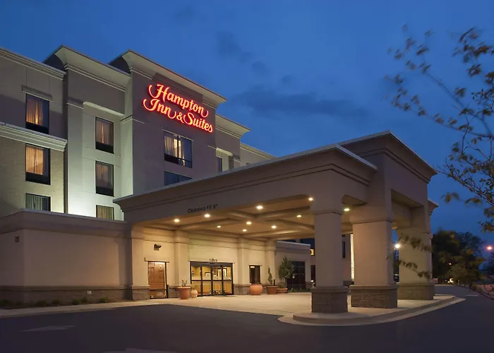 Cheap hotel: Hampton Inn And Suites Indianapolis-Fishers